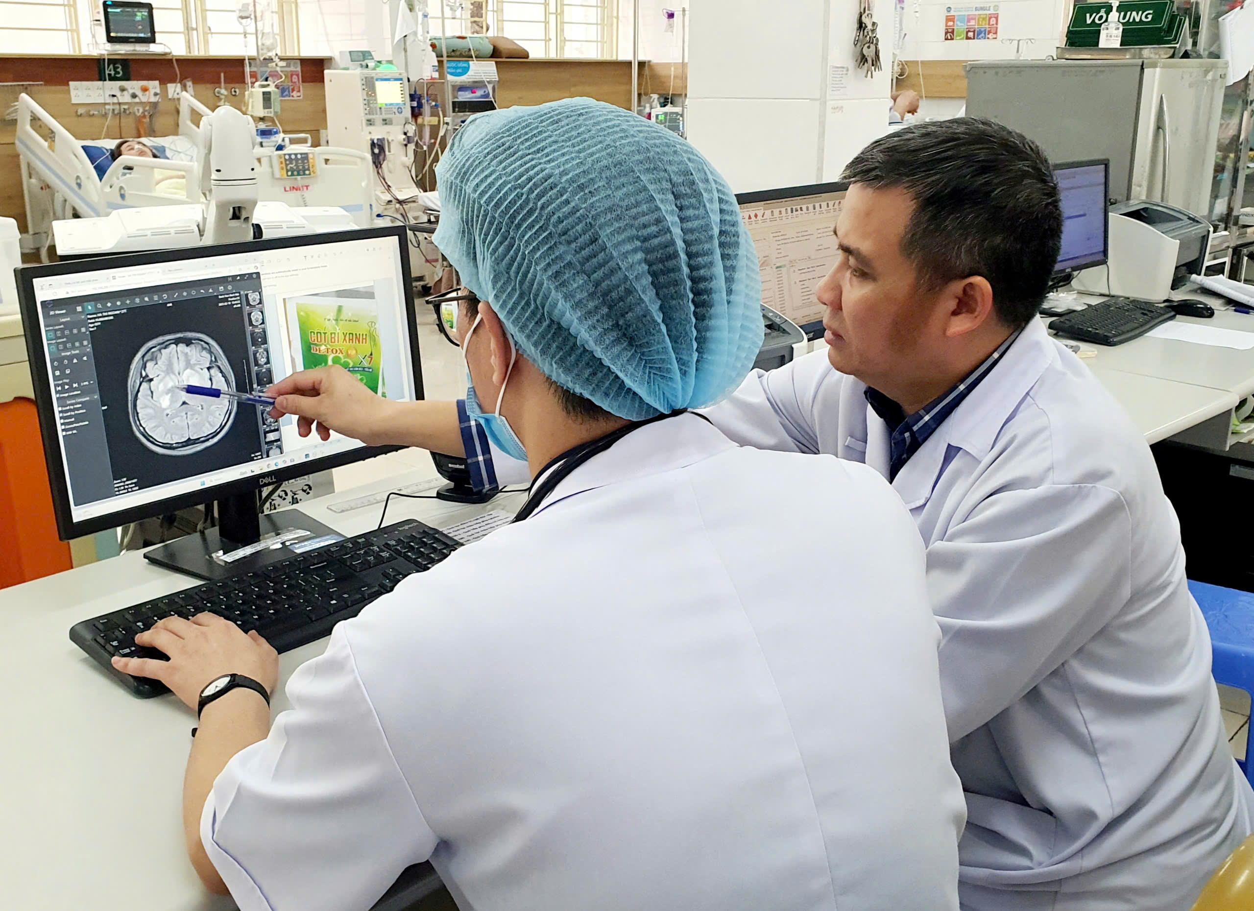 Giảm cân nhanh nhưng đắt giá: Cô gái suy thận, tổn thương não vì 'Cốt Bí Xanh Detox' 2 z6399844852022cde2e6672a190ac2fe04d04422665176 17417747979741416769219 Giảm cân nhanh nhưng đắt giá: Cô gái suy thận, tổn thương não vì 'Cốt Bí Xanh Detox'
